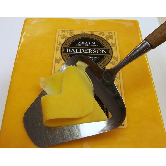 Fresh Cut Balderson Medium Cheddar  (per 1/2 lb)