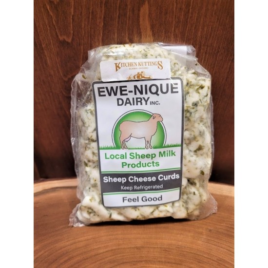Chive Blend Sheep Cheese Curd 230 g. Chive Blend Sheep Cheese Curd 230 g.
