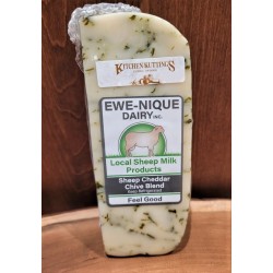 Local Sheep Cheddar Chive Blend 224 g.