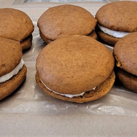 Homemade Pumpkin Whoopie Pies (6 cookies) Homemade Pumpkin Whoopie Pies (6 cookies)