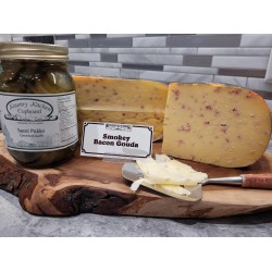 Fresh Cut Smoky Bacon Dutch Gouda