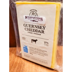 Guernsey Cheddar Cheese (300 g.)